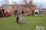 http://www.cauldronlarp.eu/Fotos/celtic/celtic01/narana/celtic (14)med.jpg